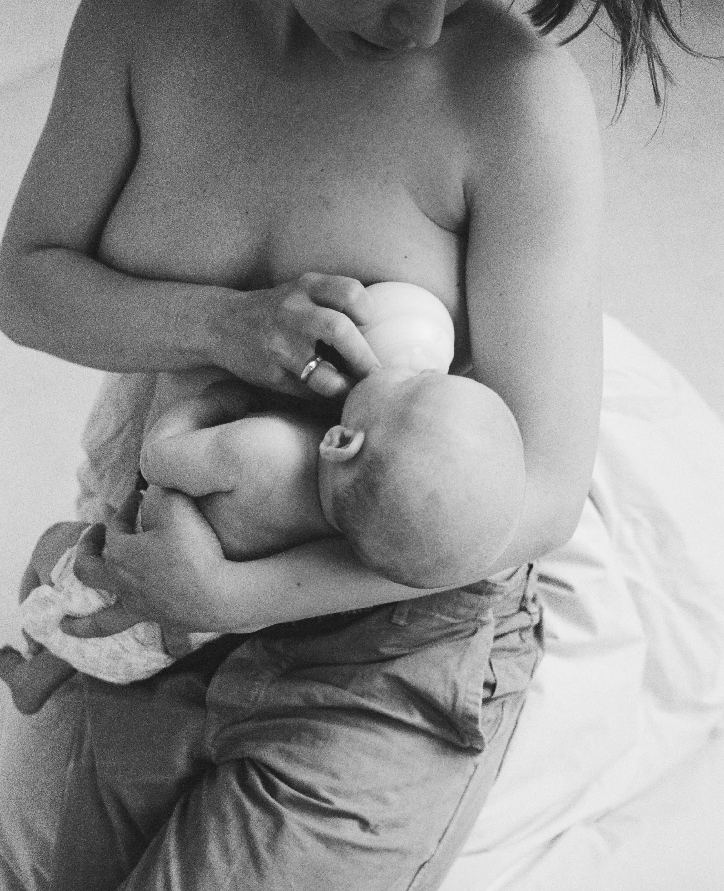 caramma parenting essentials for every feed and every position. To support or to fully bottle-feed